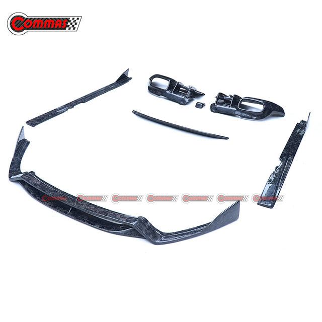 Upgrade auf DMC Style Bodykit für Ferrari F12