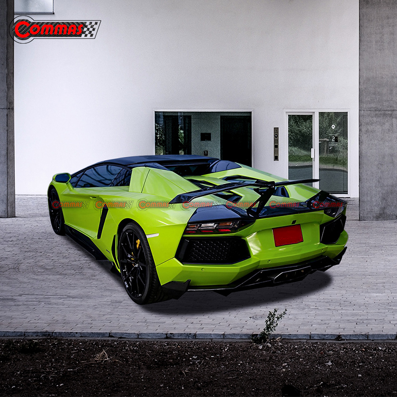 Revozport Style Carbon Body Kit für Lamborghini Aventador Lp700 