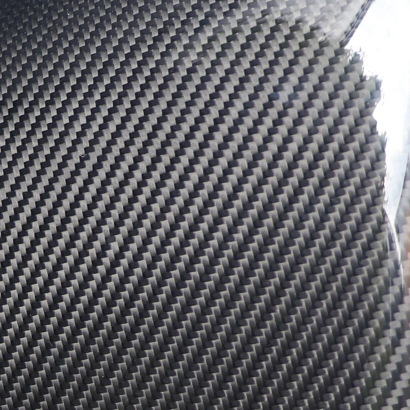 Hochgl&auml;nzende Kohlefaser