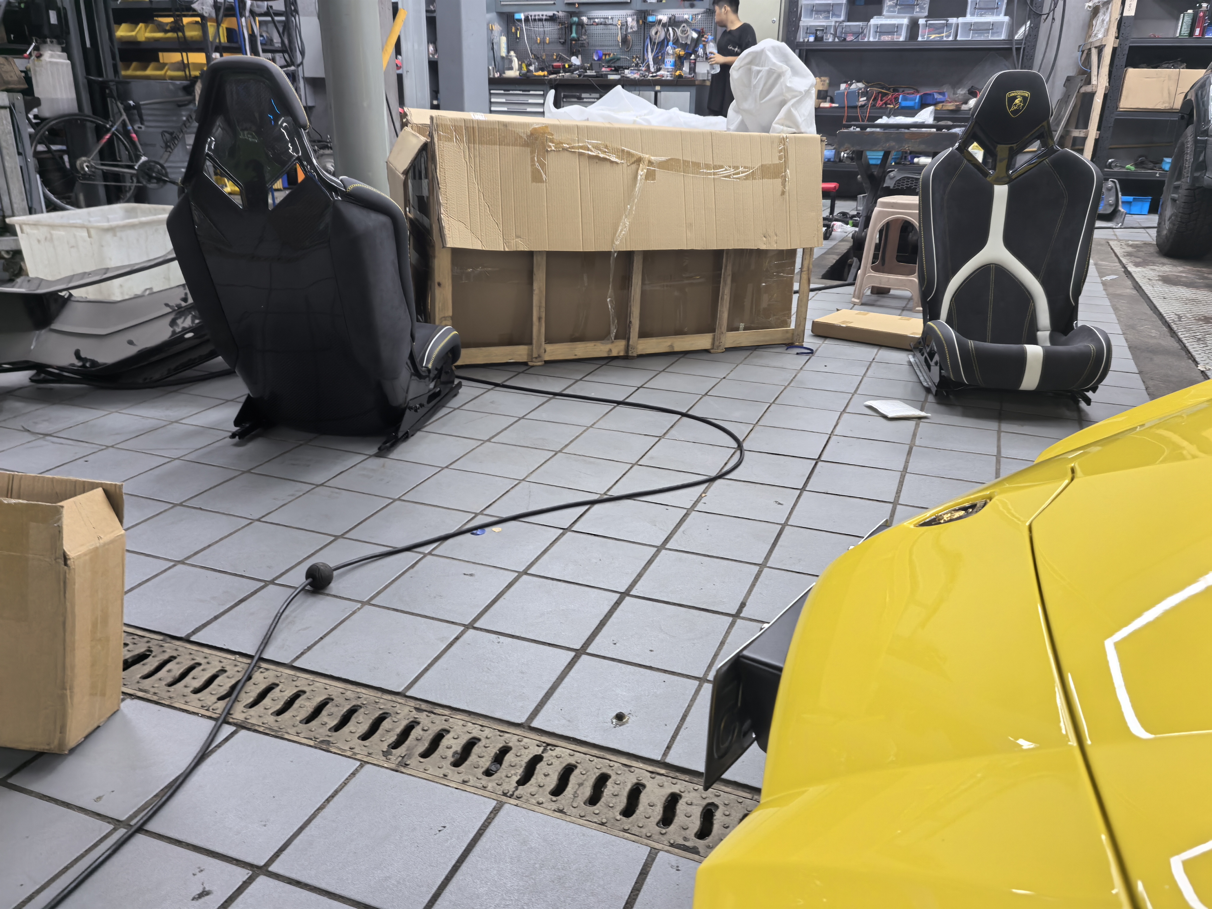 Lambroghini Aventador SVJ Sitz 