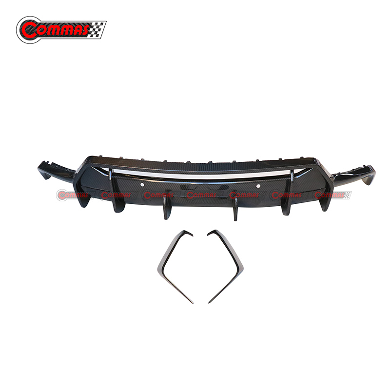 Lamborghini URUS Kohlefaser-Heckdiffusorlippe