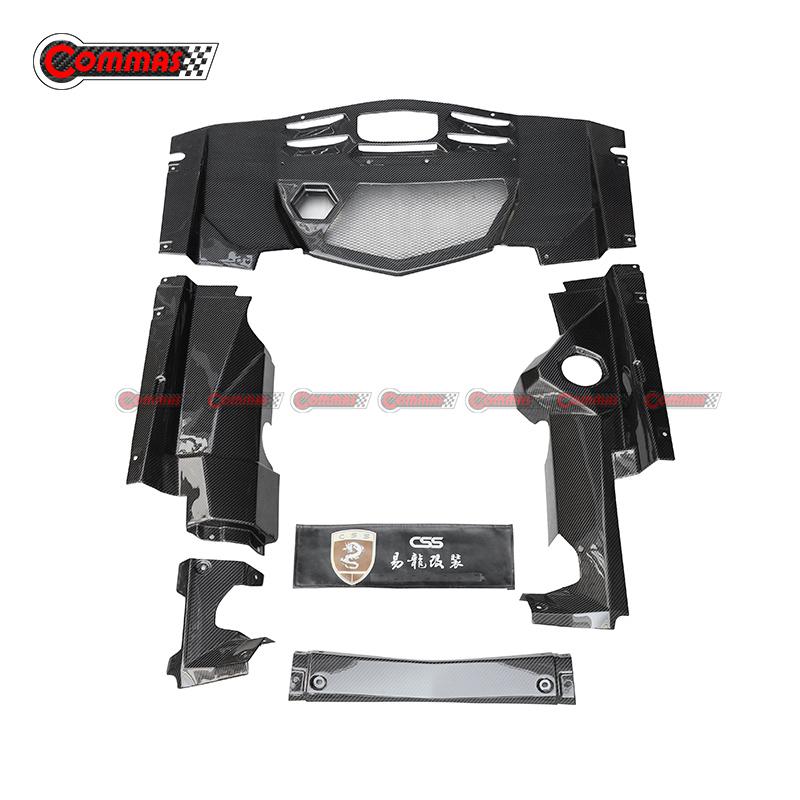 Lamborghini LP700 Motorinnenraum aus Kohlefaser